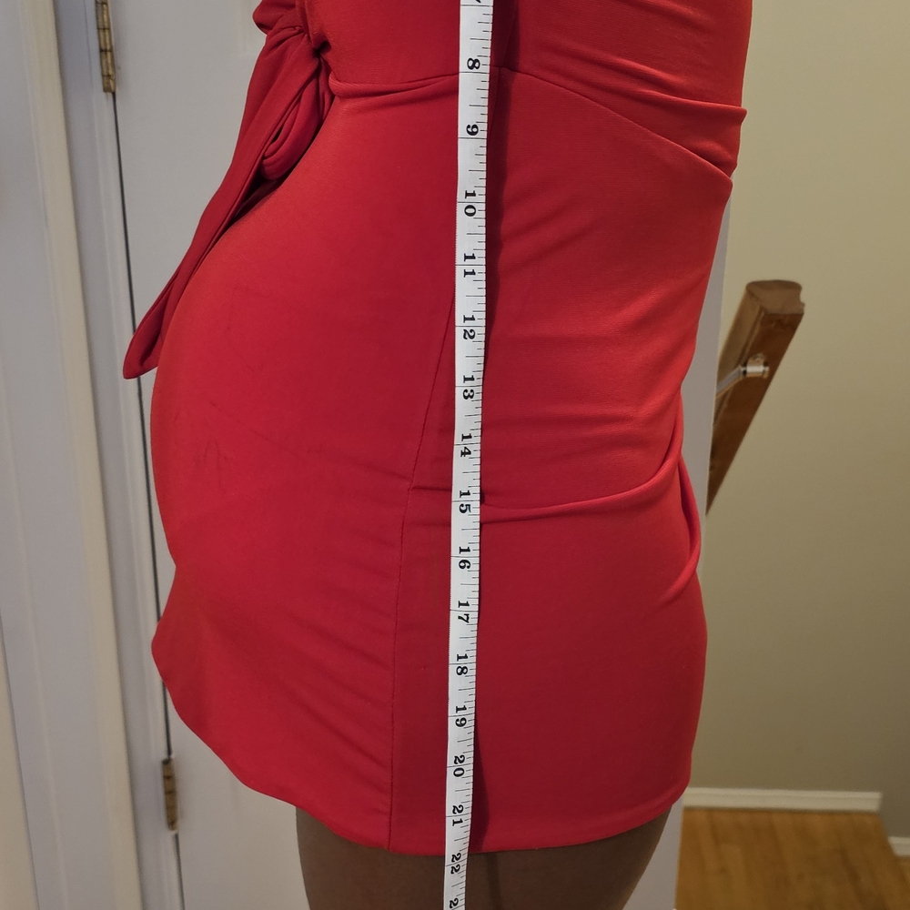 Tiger Mist Vibrant Red Garment - Picture 8 of 13